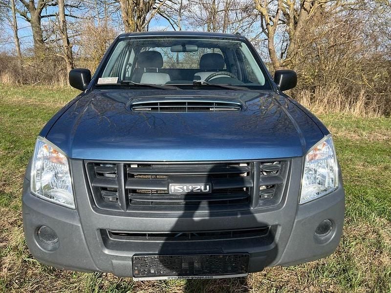 Gebraucht Isuzu D-Max 136 PS (100 kW) 2010 Blau Pickup