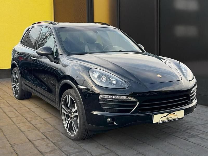Gebraucht Porsche Cayenne 400 PS (294 kW) 2011 Schwarz metallic SUV