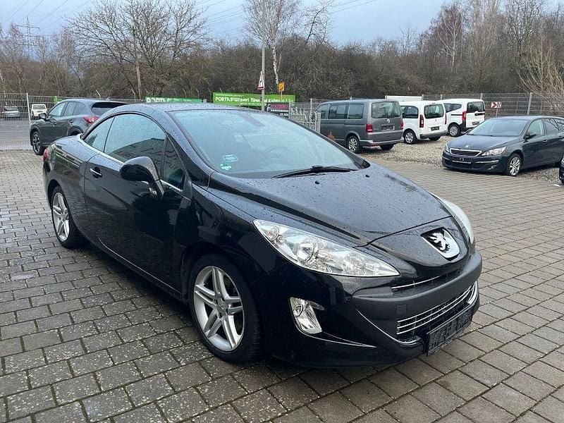 Gebraucht Peugeot 308 CC Premium 156 PS (114 kW) 2010 Schwarz Cabrio