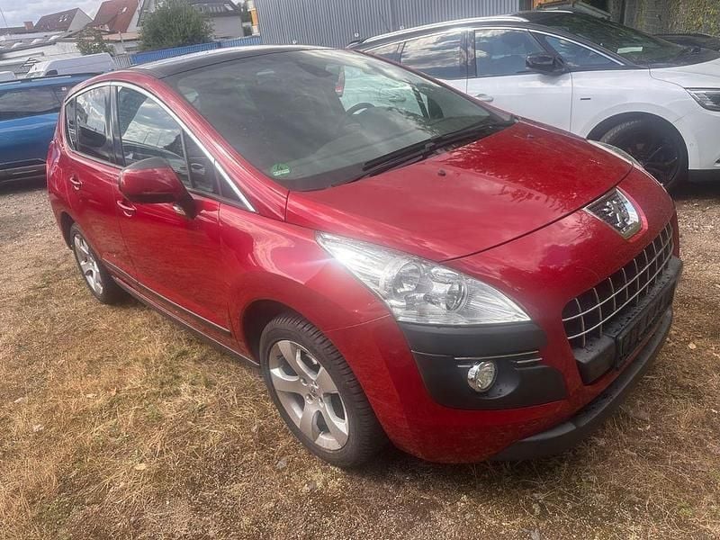 Gebraucht Peugeot 3008 Tendance 120 PS (88 kW) 2009 Rot SUV