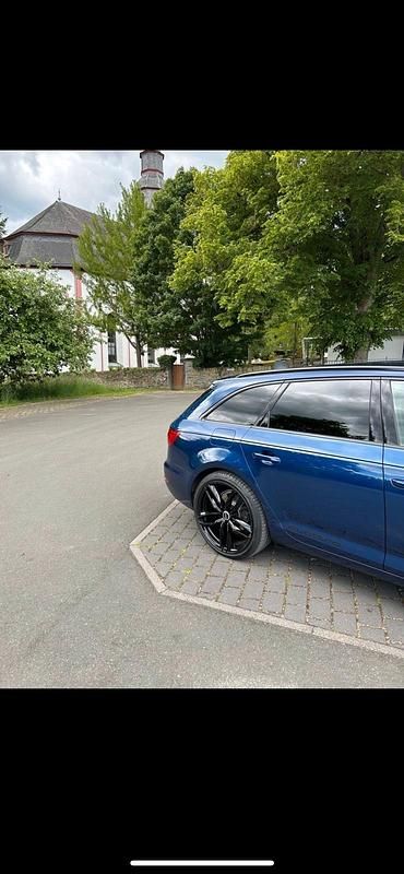 Gebraucht Audi A4 S-Line 218 PS (160 kW) 2016 Blau Kombi
