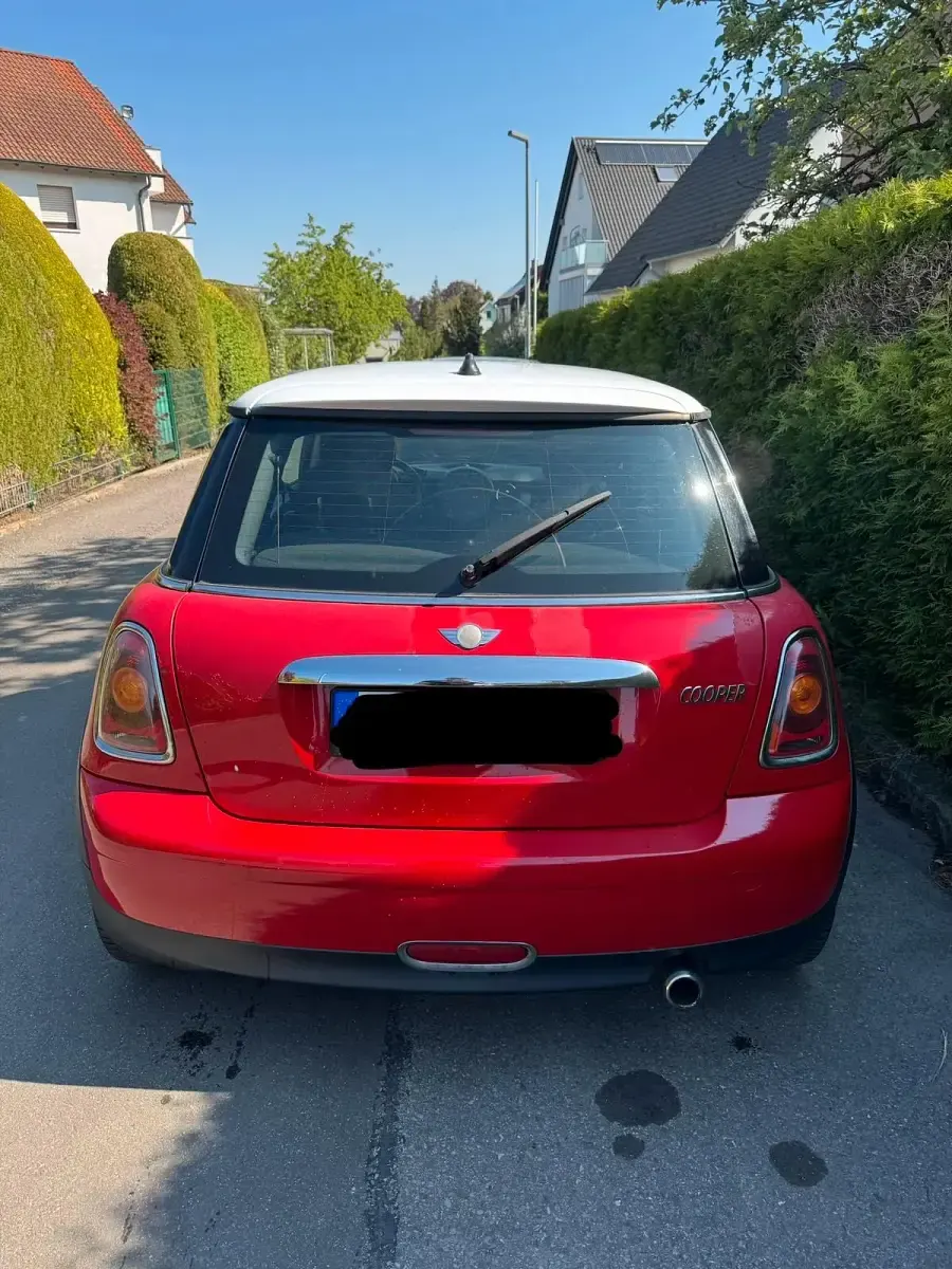 Używany Mini Cooper 120 KM (88 kW) 2007 Czerwony Hatchback