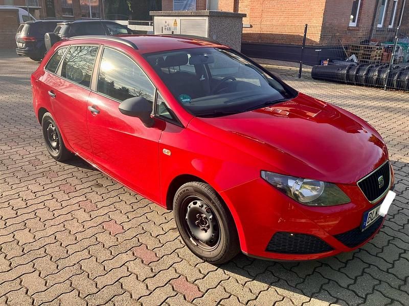 Gebraucht Seat Ibiza ST 75 PS (55 kW) 2011 Rot Kombi