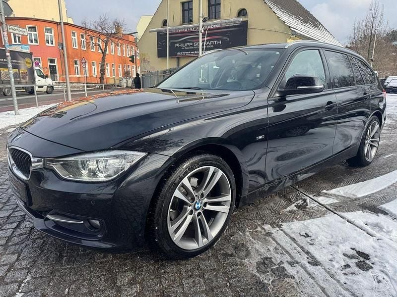 Gebraucht BMW 318 Performance 143 PS (105 kW) 2014 Schwarz Limousine