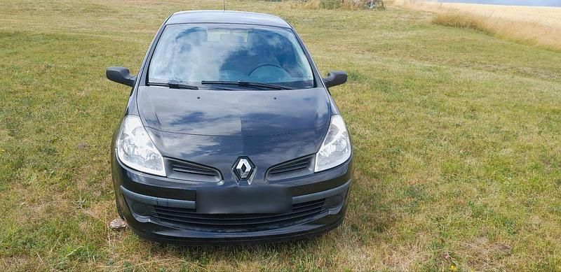 Schwarz Gebraucht 2006 Renault Clio II Kleinwagen | 1.900 € - Bild 1/4