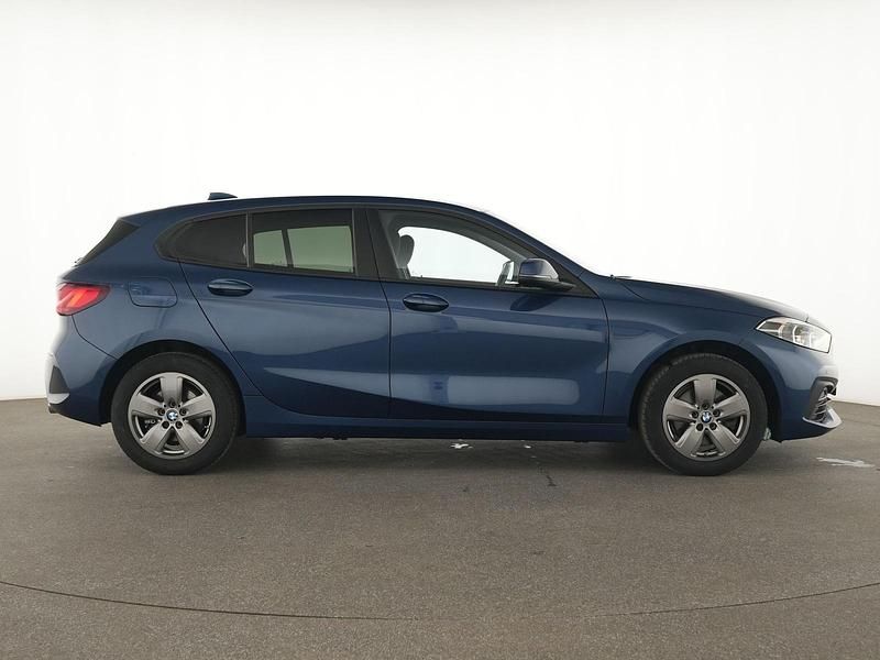 Gebraucht BMW 118 Advantage 150 PS (110 kW) 2023 Phytonicblau Kleinwagen
