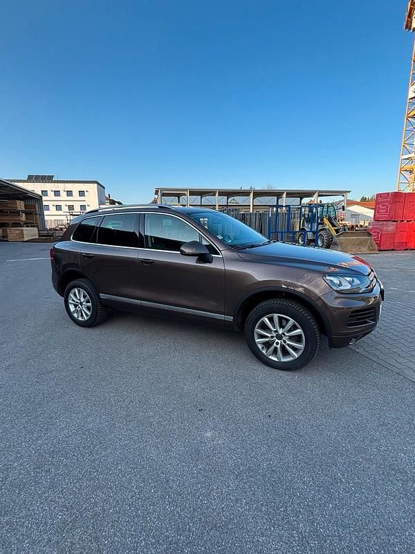 Gebraucht VW Touareg 245 PS (180 kW) 2012 Braun SUV