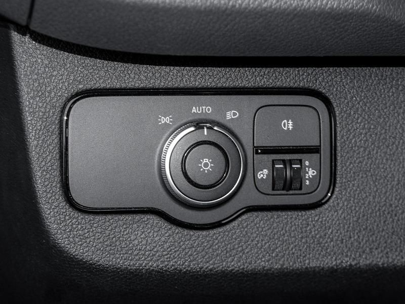 Gebraucht Mercedes Sprinter 110 PS (80 kW) 2023 Schwarz Van