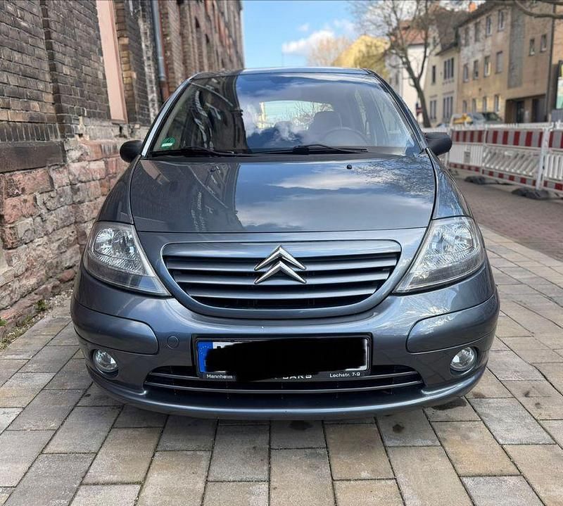 Gebraucht Citroën C3 Exclusive 73 PS (53 kW) 2005 Grau Limousine