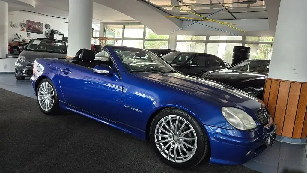 Gebraucht Mercedes SLK230 197 PS (144 kW) 2000 Blau Cabrio