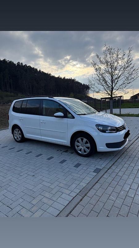 Gebraucht VW Touran 150 PS (110 kW) 2012 Weiß Van / Kleinbus