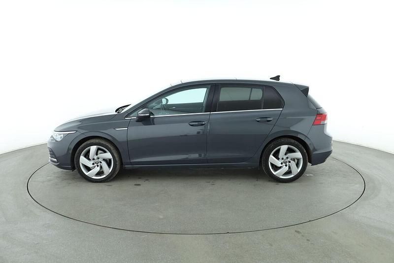 Gebraucht VW Golf VIII Style 190 PS (139 kW) 2022 Grau Limousine