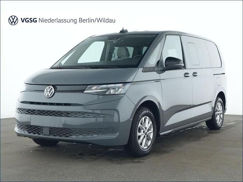 Second-hand VW Multivan 150 CP (110 kW) 2025 Gri Monovolum