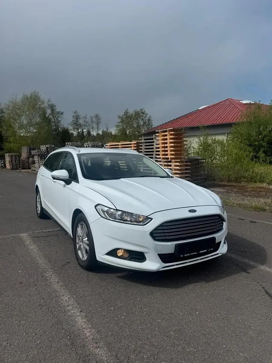 Używany Ford Mondeo 160 KM (117 kW) 2017 Biały Kombi