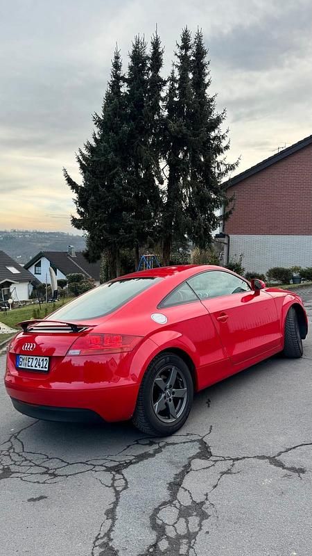 Gebraucht Audi TT 200 PS (147 kW) 2007 Rot Coupé