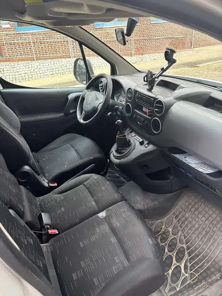 Gebraucht Citroën Berlingo Advance 90 PS (66 kW) 2010 Weiß Van / Kleinbus