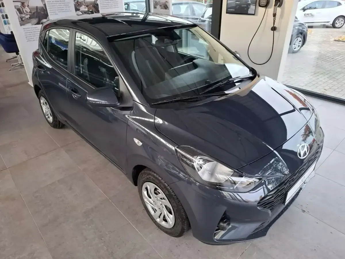 Neu Hyundai i10 Select 63 PS (46 kW) 2025 Aurora grey Kleinwagen