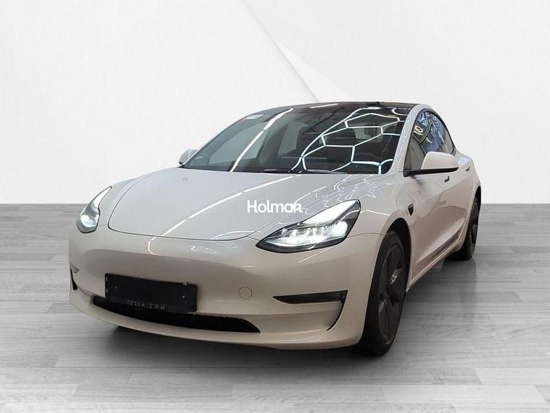 Weiß Gebraucht 2021 Tesla Model 3 Limousine | 21.327 € (Fairer Preis) - Bild 1/4