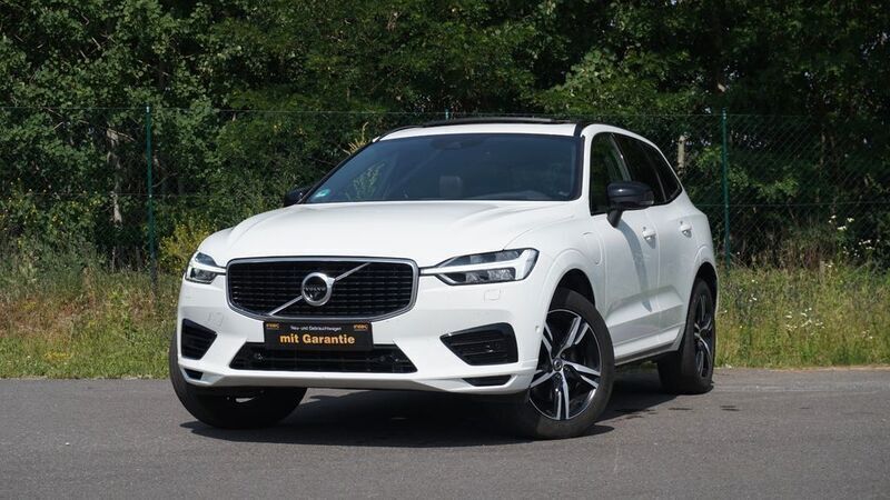 Weiß Gebraucht 2020 Volvo XC60 R-Design SUV | 27.500 € (Superpreis) - Bild 1/4