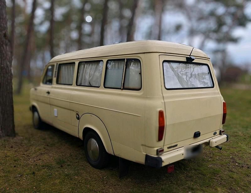 Gebraucht Ford Transit 77 PS (56 kW) 1980 Beige Van / Kleinbus