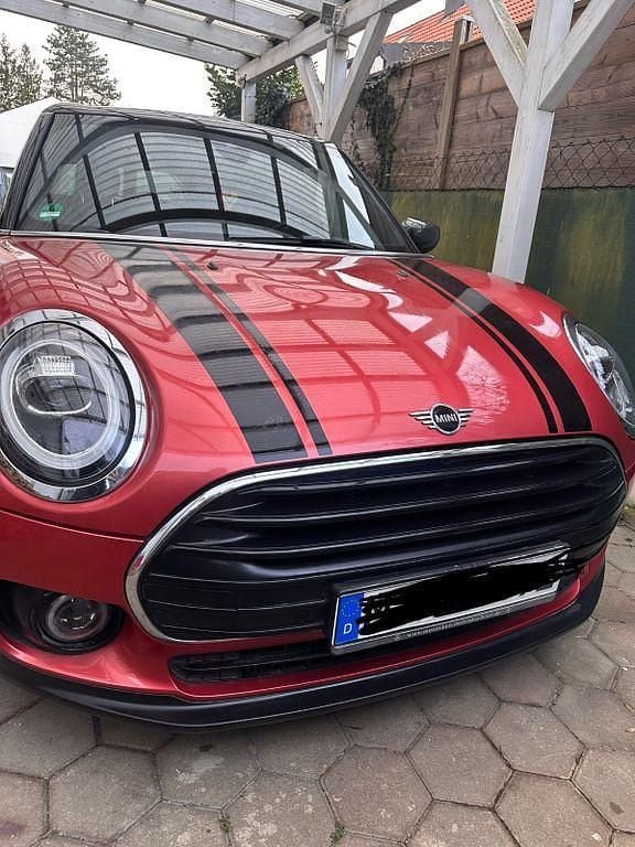 Gebraucht Mini Cooper Clubman Essential 136 PS (100 kW) 2019 Rot Kombi