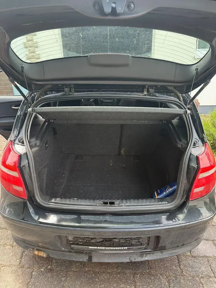 Gebraucht BMW 118 Performance 143 PS (105 kW) 2008 Schwarz Kleinwagen