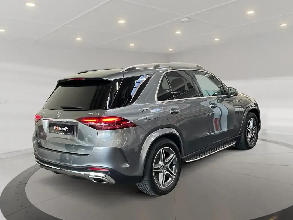 Gebraucht Mercedes GLE350 AMG 197 PS (144 kW) 2024 Selenitgrau SUV