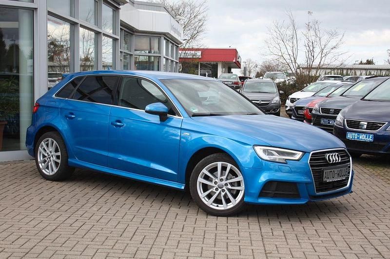 Gebraucht Audi A3 S-Line 116 PS (85 kW) 2018 Blau Limousine