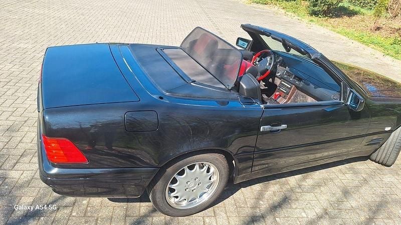 Gebraucht Mercedes SL320 231 PS (169 kW) 1997 Schwarz Cabrio