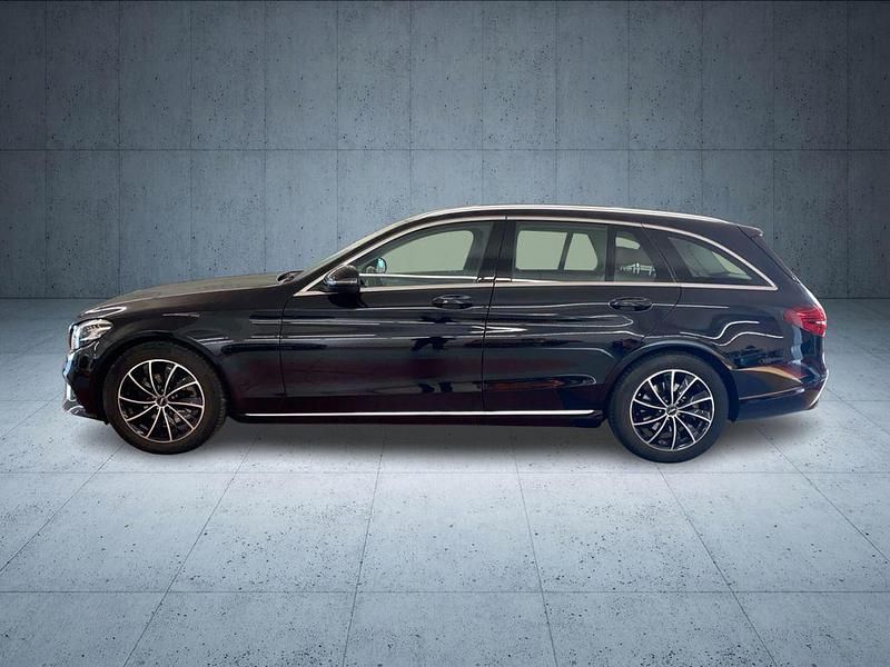 Gebraucht Mercedes C200 184 PS (135 kW) 2018 Schwarz Kombi