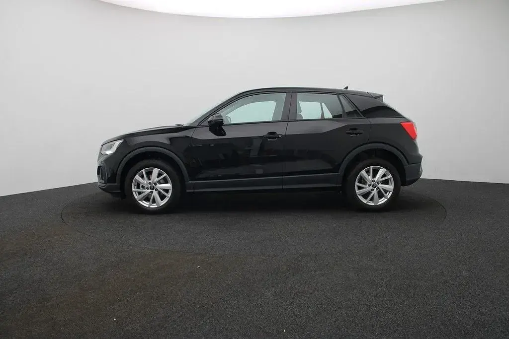 Neu Audi Q2 150 PS (110 kW) 2026 Schwarz SUV