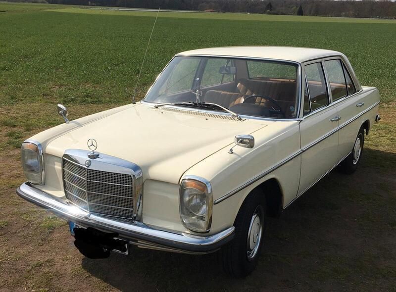 Beige Gebraucht 1969 Mercedes W115 Limousine | 8.700 € - Bild 1/4