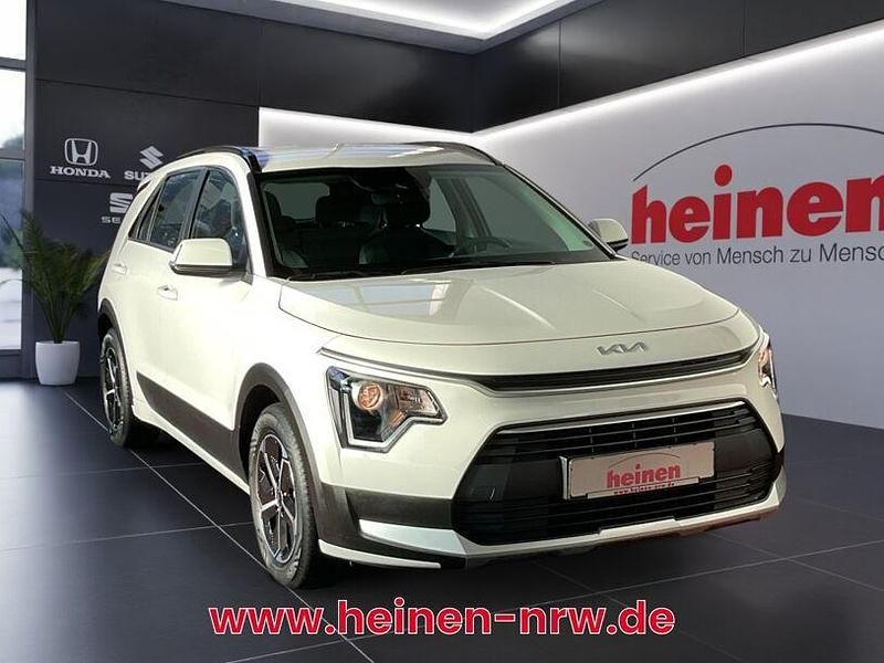 Gebraucht Kia Niro Edition 7 105 PS (77 kW) 2022 Weiß SUV