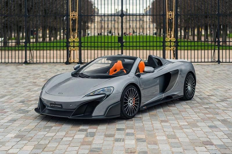 Gebraucht McLaren 675LT 674 PS (495 kW) 2017 Silber Cabrio