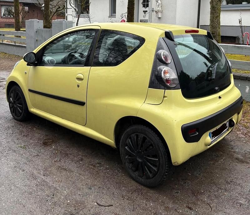 Gebraucht Citroën C1 68 PS (50 kW) 2006 Gelb Kleinwagen