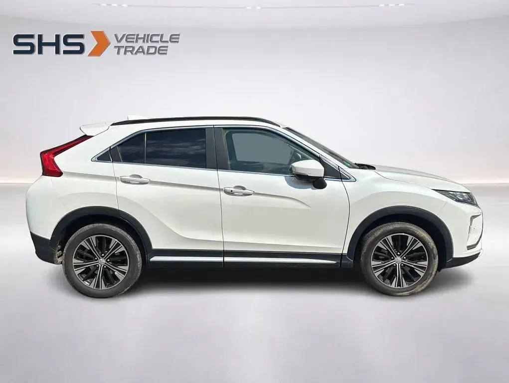 Gebraucht Mitsubishi Eclipse Cross Edition 163 PS (119 kW) 2019 Weiß SUV