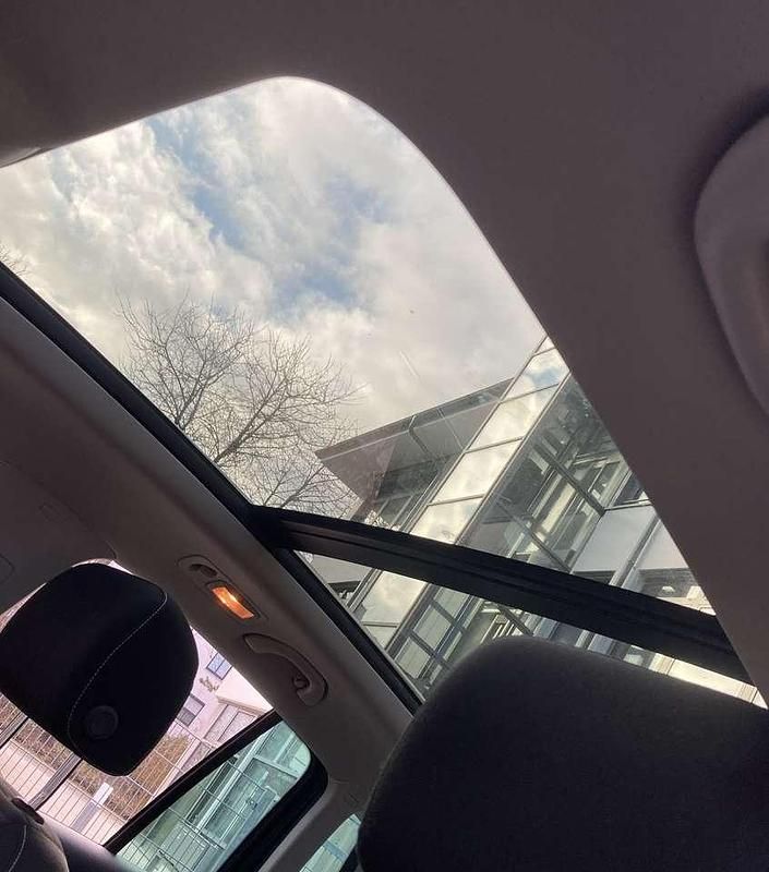 Gebraucht VW Tiguan Cup 177 PS (130 kW) 2014 Schwarz SUV