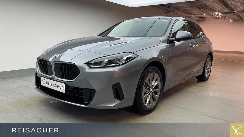 Grau Neu 2025 BMW 120 Kleinwagen | 32.190 € (Guter Preis) - Bild 1/4