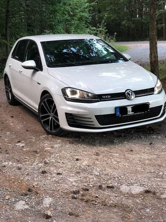 Weiß Gebraucht 2014 VW Golf GTD Limousine | 9.499 € (Superpreis) - Bild 1/4