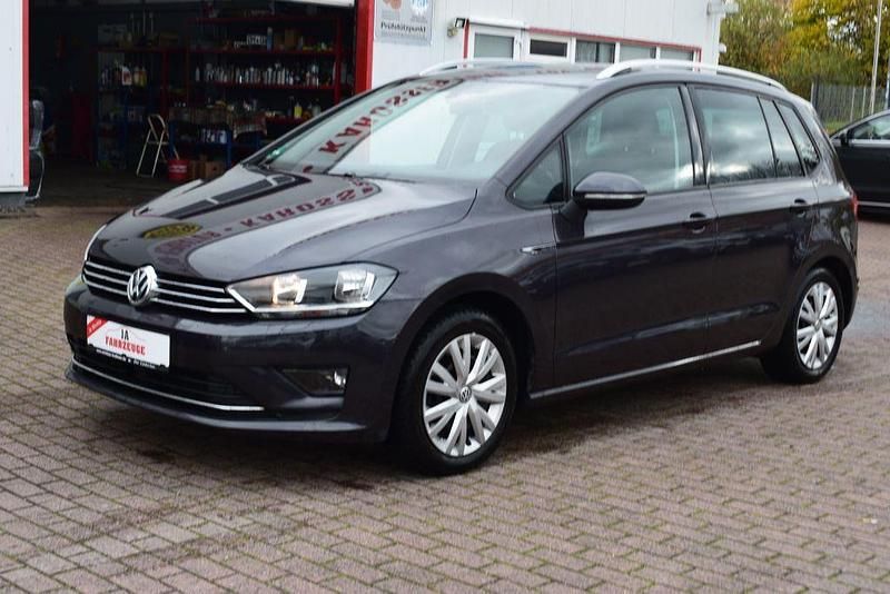 Grau Gebraucht 2015 VW Golf Sportsvan LOUNGE Van / Kleinbus | 9.490 € (Guter Preis) - Bild 1/4