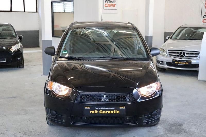 Gebraucht Mitsubishi Colt 95 PS (69 kW) 2011 Schwarz Kleinwagen