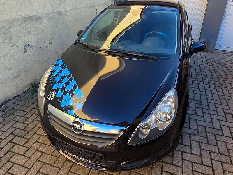 Schwarz Gebraucht 2010 Opel Corsa Selection Limousine | 1.850 € (Superpreis) - Bild 1/4