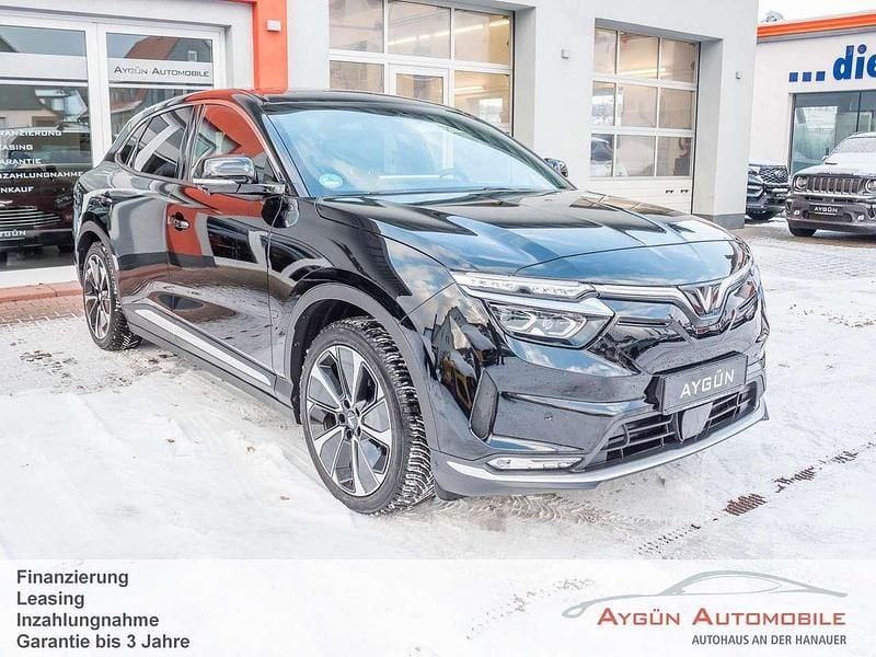 Gebraucht VinFast VF 8 Plus 300 kW (408 PS) 2024 Schwarz SUV