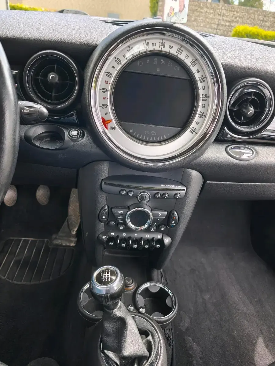Gebraucht Mini Cooper 122 PS (89 kW) 2012 Schwarz Kleinwagen