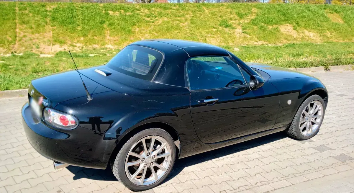 Gebraucht Mazda MX5 126 PS (92 kW) 2008 Schwarz Cabrio