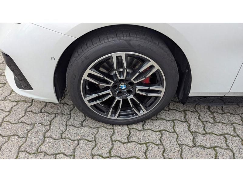 Gebraucht BMW 520 Performance 190 PS (139 kW) 2025 Weiss Kombi