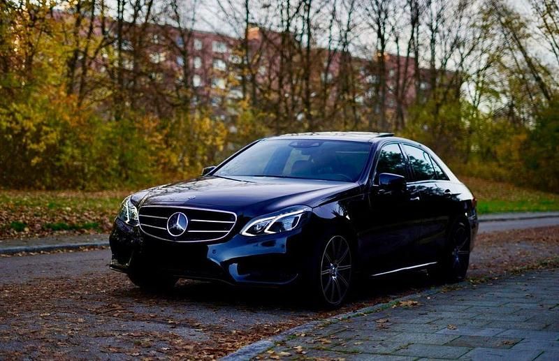 Gebraucht Mercedes E500 AMG 408 PS (300 kW) 2013 Schwarz Limousine