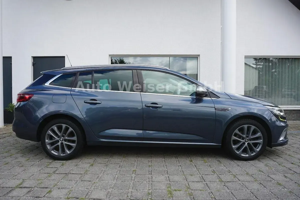 Gebraucht Renault Mégane GrandTour GT-Line 132 PS (97 kW) 2017 Grau Kombi