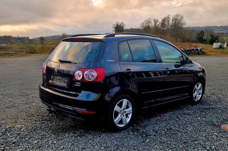 Gebraucht VW Golf Plus 105 PS (77 kW) 2011 Schwarz Van / Kleinbus