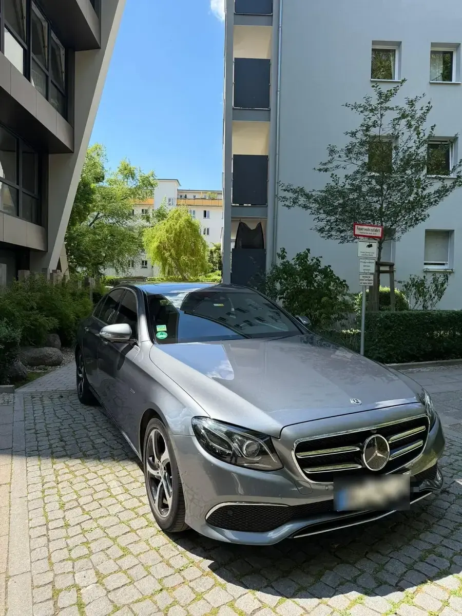 Gebraucht Mercedes E450 367 PS (269 kW) 2020 Silber Limousine